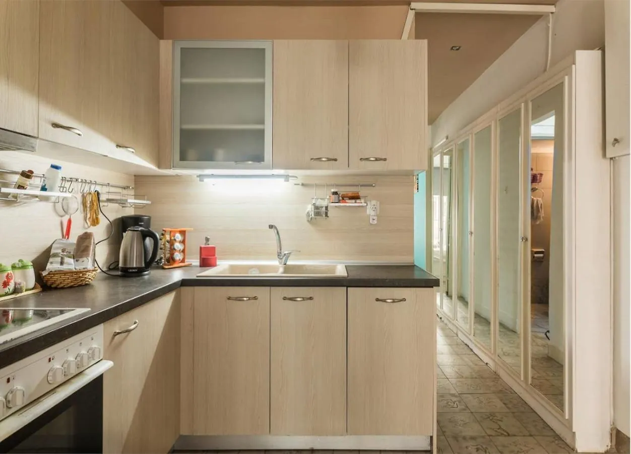 2Bd- Perfect Location With Square View Apartment Thessaloniki Greece